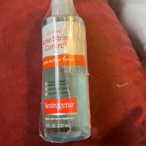 acne stress control oil feee triple-action-toner